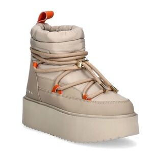 INUIKII Platform Boots